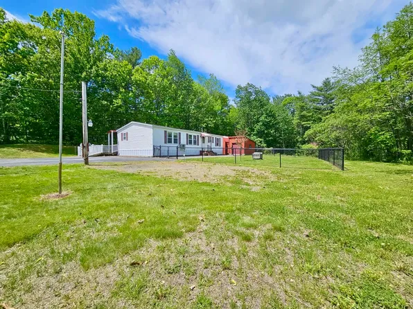 4 Crestview Drive, Lewiston, ME 04240
