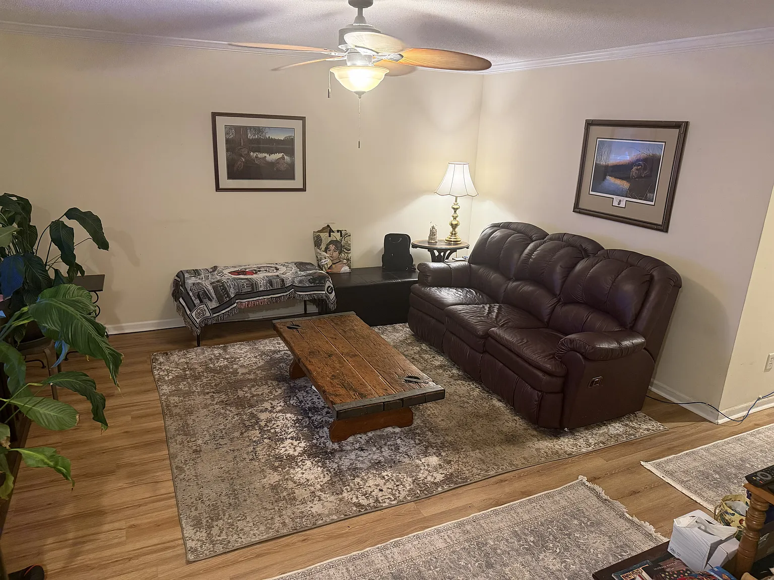 3 bed, 1400 sqft, $2,900 — Photo 2