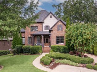 1045 Parkwood Rd, Birmingham, AL 35242