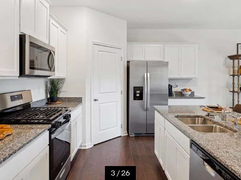 46 Colonial Cv — Photo 6