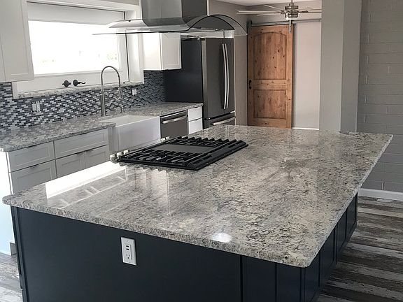 4th image of 10255 N 101st Ave