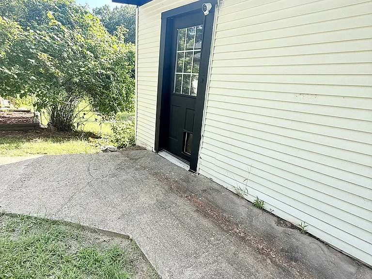 13818 Saddle Wood Dr — Photo 28