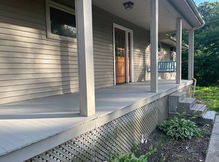 1080 Scuffle Creek Rd, Bradfordsville, KY 40009