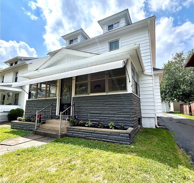 1st image of 526 Illinois Ave