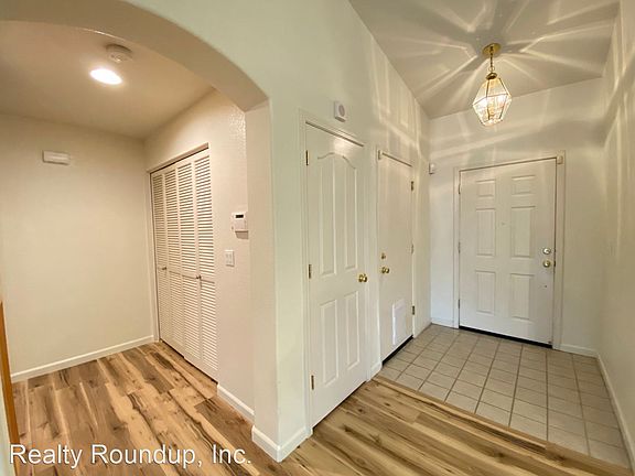 3rd image of 6312 Livorno Way