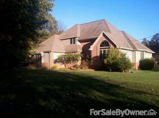 8111 Summerfield Rd, Petersburg, MI 49270