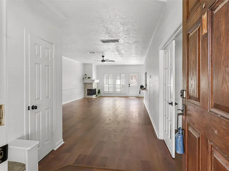 2118 Gemini St — Photo 4