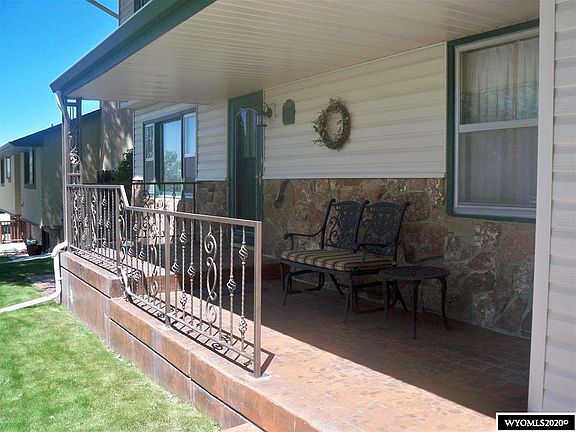2nd image of 538 Emerald St
