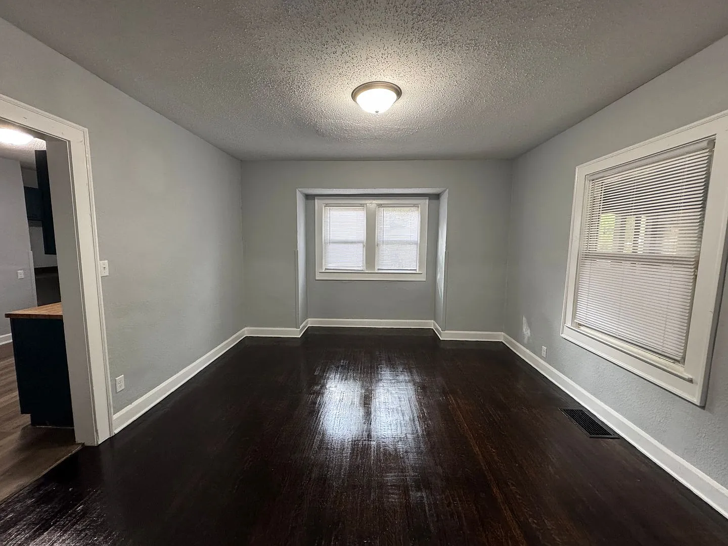 Near Eastside 3 Bedroom and 1 Bath with Large Loft - Section 8 Ready — Photo 4