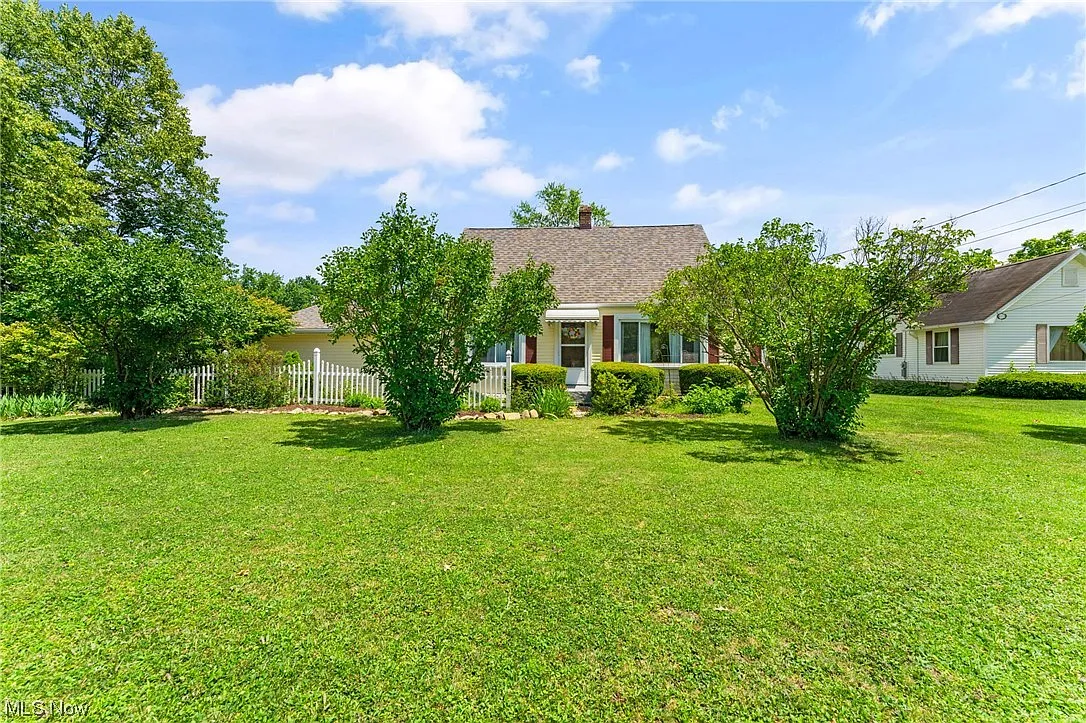 179 N Raccoon Rd photo 1