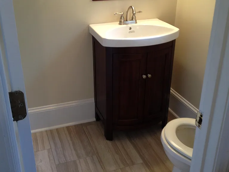 223 Lyndon Ave — Photo 11