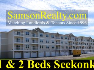 201 Forsythe Cir #215, Seekonk, MA 02771