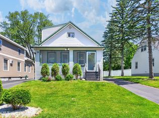 1463 Dalton Dr, Schenectady, NY 12308