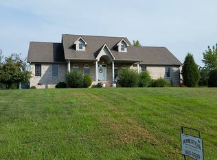 136 Briarwood Dr, Marion, KY 42064