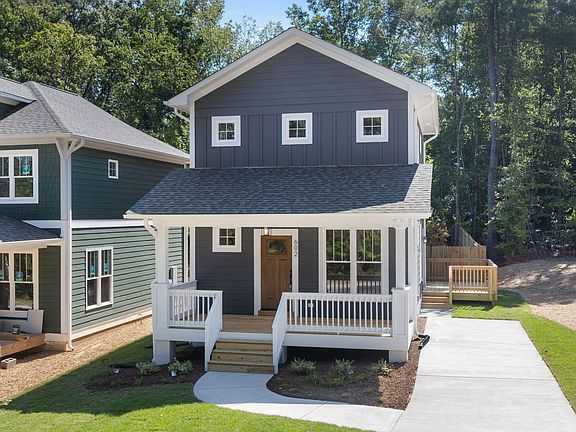2nd image of 602 Hemlock Ave