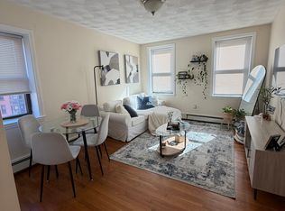 74 N Margin St APT 4, Boston, MA 02113