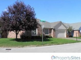 4550 Aldersgate Dr, Carmel, IN 46033