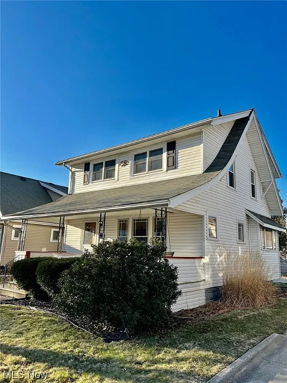 477 Reed Ave photo 1