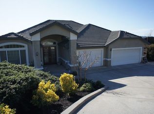 3346 Chesham St, Rescue, CA 95672