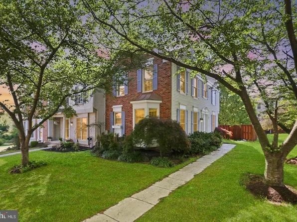 43471 Plantation Ter, Ashburn, VA 20147