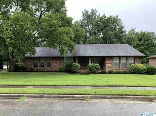 908 Flora Cir SE, Huntsville, AL 35802