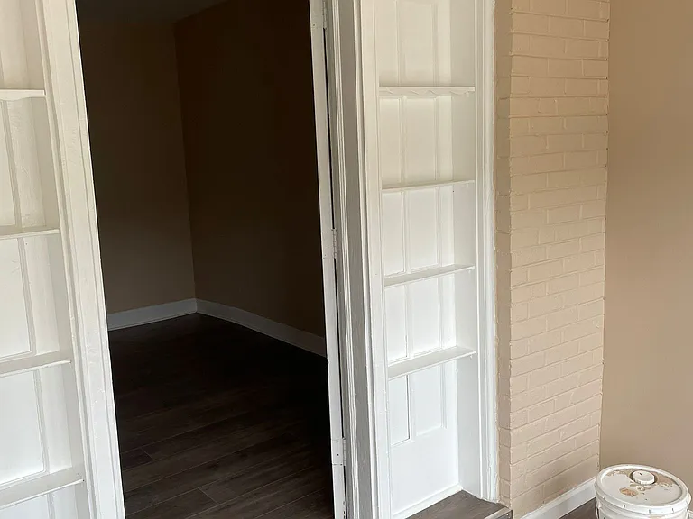 1810 W Ruscomb St #1 — Photo 10