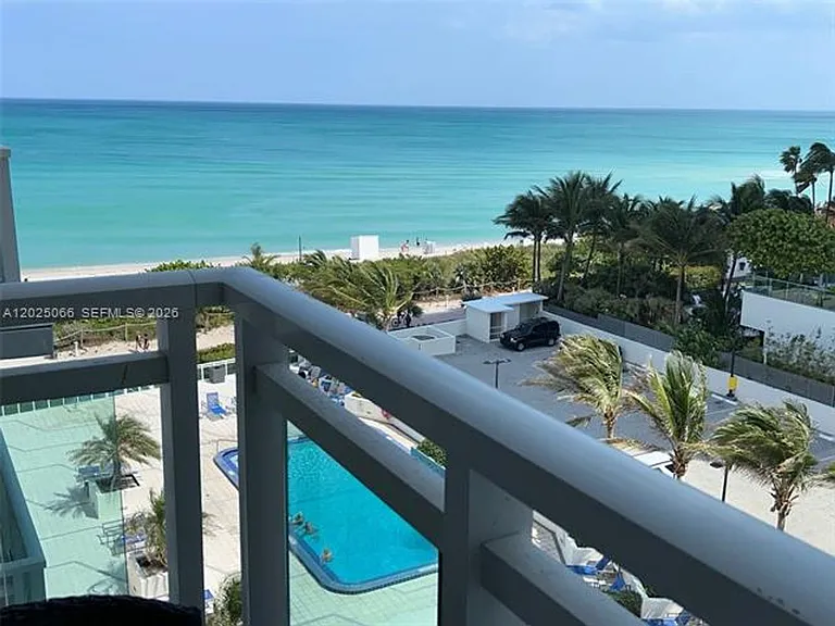 6917 Collins Ave #807 — Photo 3