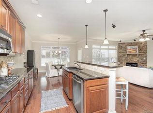 8419 Loxton Cres, Charlotte, NC 28214