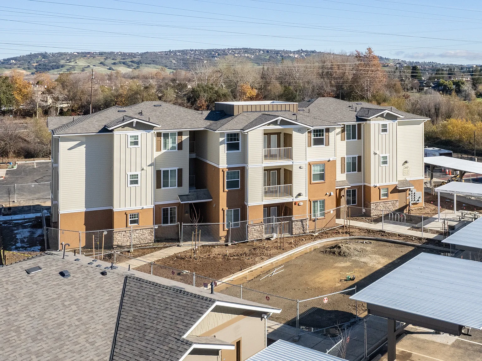Peterson Place — Photo 3