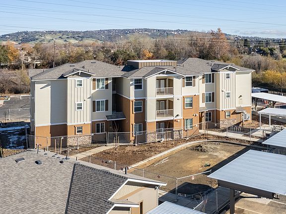 3rd image of 1105 Blue Ravine Rd #533