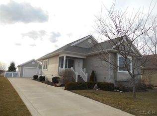 3806 Country Side Dr, Adrian, MI 49221