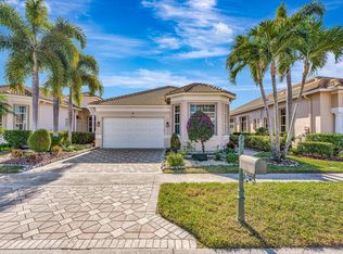 6807 Fairway Lakes Dr, Boynton Beach, FL 33472