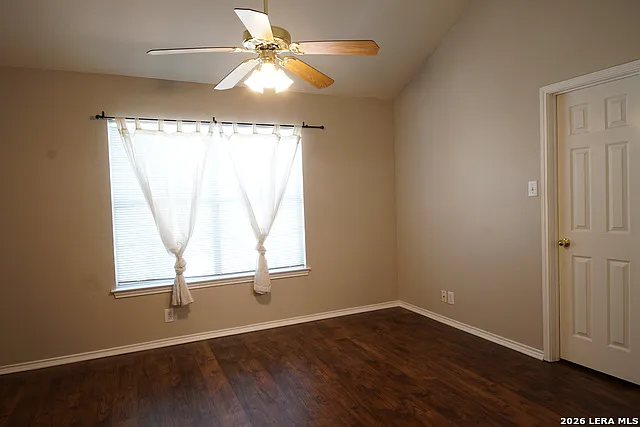 7203 Snowden Crst — Photo 15