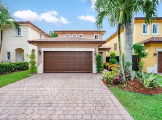 1075 NE 41st Ave, Homestead, FL 33033