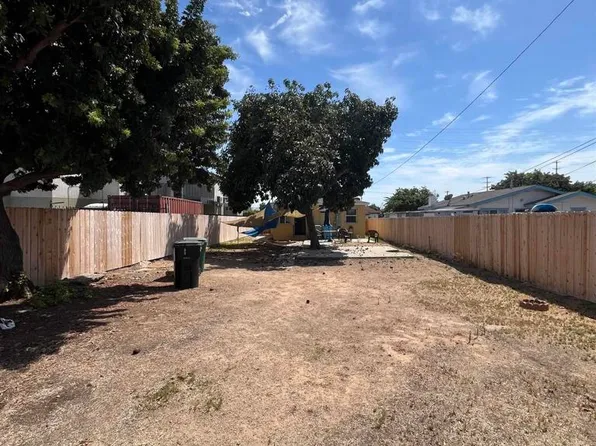 2834 L St, San Diego, CA 92102