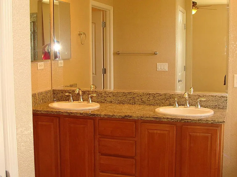 6950 Bannister Rd — Photo 29