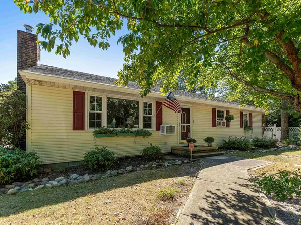 301 Oceanwoods Ave, Marmora, NJ 08223