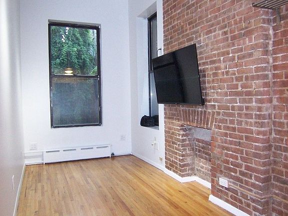 2nd image of 368 W 46th St #2B