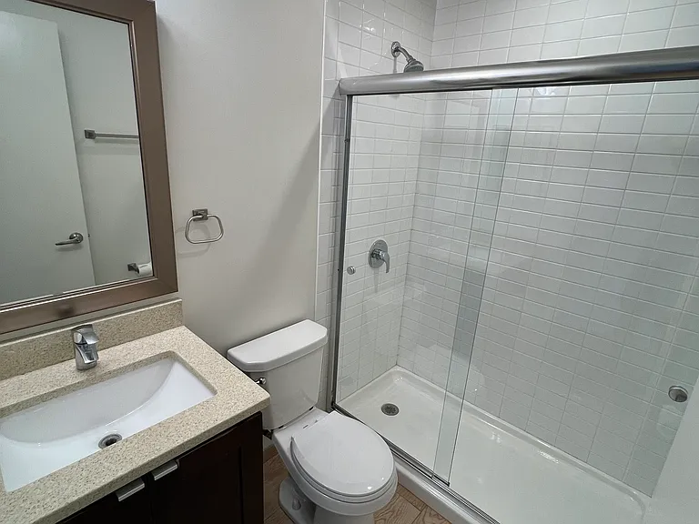 6010 N Winthrop Ave #303 — Photo 12
