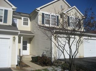 1314 Brookdale Dr, Carpentersville, IL 60110