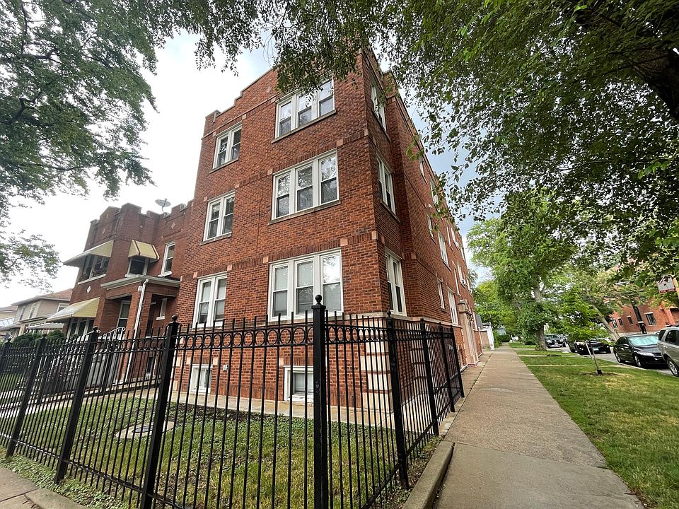 1st image of 3820 W Schubert Ave #2F
