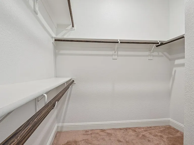 329 Magnolia St — Photo 25