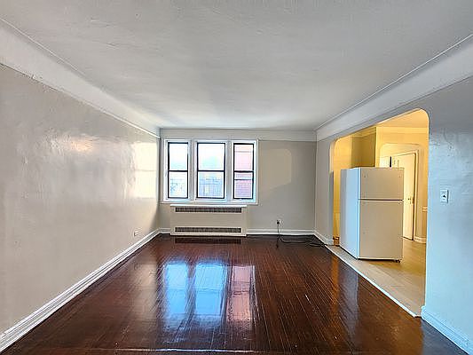 1st image of 87-12 Elmhurst Ave #6K