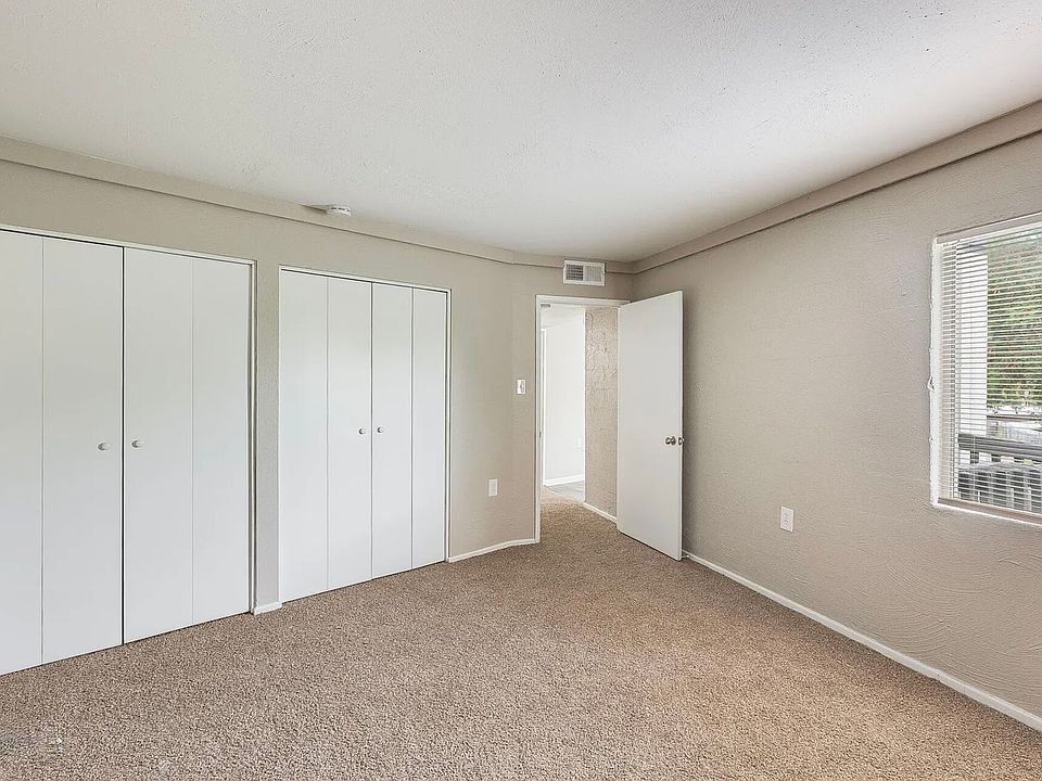 Available room for lessee