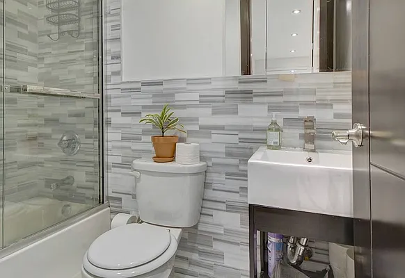 Rented by Walter & Samuels Inc | media 20