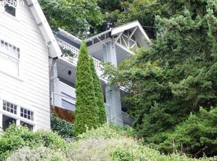 1510 SW Hall St, Portland, OR 97201