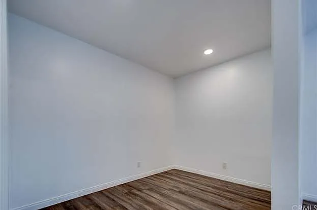 262 Streamwood — Photo 65