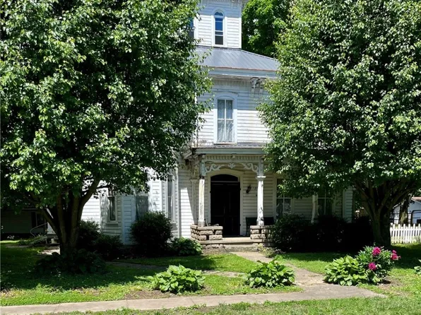 12635 Main St, Trinway, OH 43842