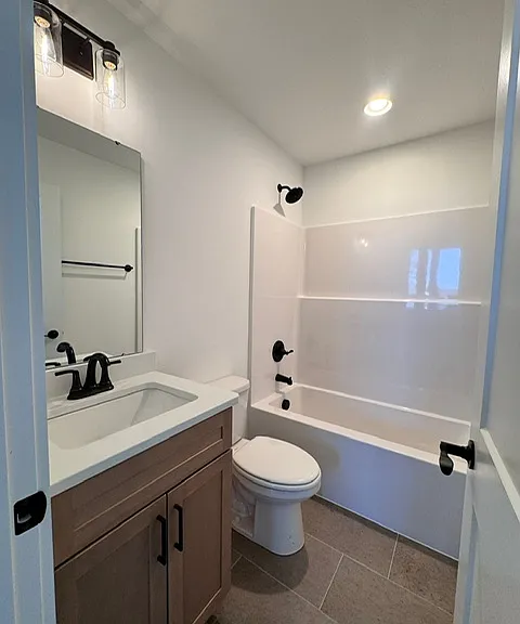 424 Fowler Rd — Photo 8