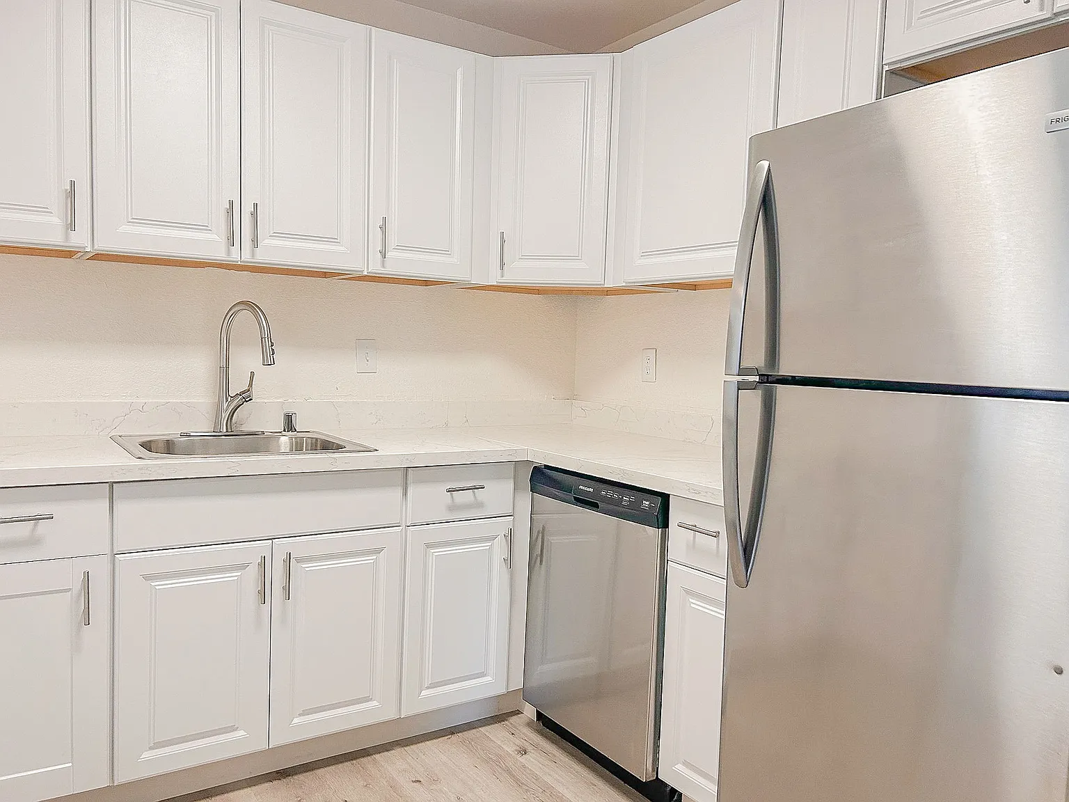 Village Point Apartments — Photo 2